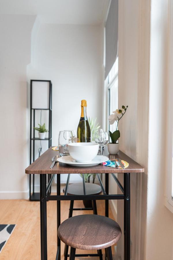 Livestay-Fabulous One Bed Apartments On Covent Garden Лондон Екстер'єр фото