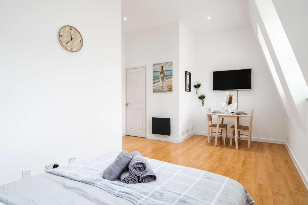 Livestay-Fabulous One Bed Apartments On Covent Garden Лондон Екстер'єр фото