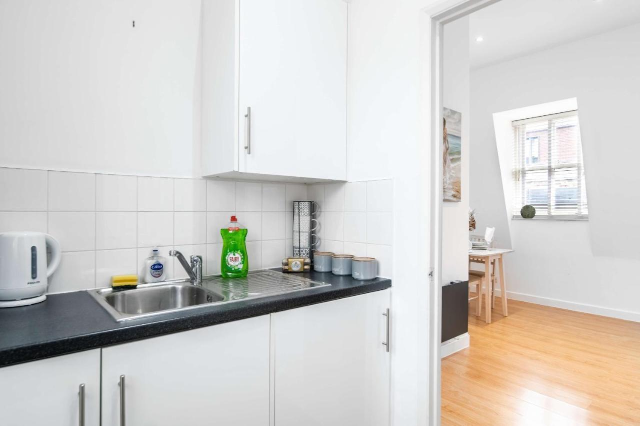 Livestay-Fabulous One Bed Apartments On Covent Garden Лондон Екстер'єр фото