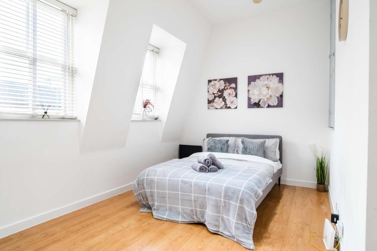 Livestay-Fabulous One Bed Apartments On Covent Garden Лондон Екстер'єр фото
