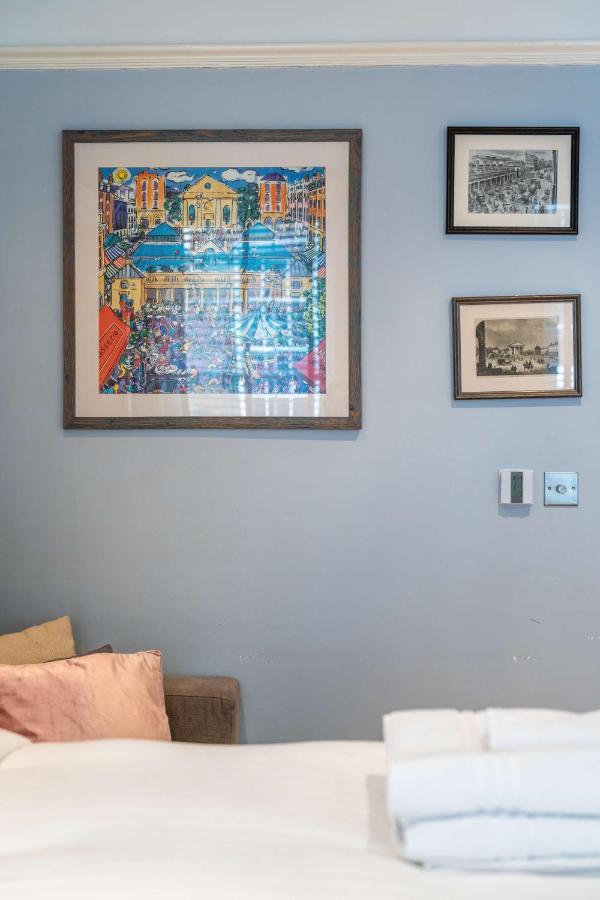 Livestay-Fabulous One Bed Apartments On Covent Garden Лондон Екстер'єр фото